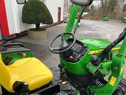 John Deere 3025 E