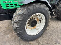 Valtra Valmet 8450