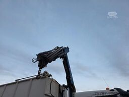 VOLVO FE 320 6x2/4 Abroller mit Cont. + Kran HMF 1820