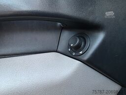 VOLVO FE 320 6x2/4 Abroller mit Cont. + Kran HMF 1820