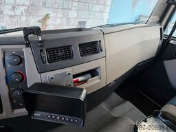 VOLVO FE 320 6x2/4 Abroller mit Cont. + Kran HMF 1820