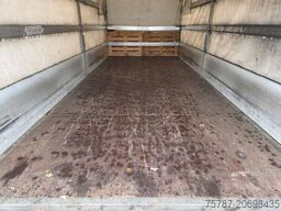 IVECO 80-220 Eurocargo, Gardine, ladebordwand