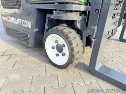 Combilift C2500CB DIESEL TRIPLEX 5500 FREE LIFT