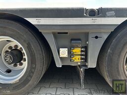 Faymonville 3-Achs-Semi-hydr. Ladeboden-hydr. Rampen