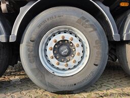 STAS S300ZX /ADR Typ EX II, FL, OX, AT / 2 Liftachsen