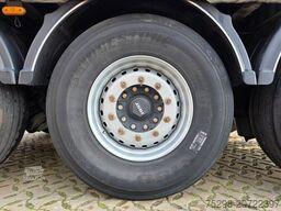 STAS S300ZX /ADR Typ EX II, FL, OX, AT / 2 Liftachsen