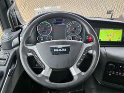 MAN TGL 12.220 4x2 BL / Ladebordwand