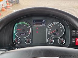 MAN TGL 12.220 4x2 BL / Ladebordwand