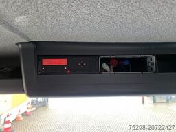 MAN TGL 12.220 4x2 BL / Ladebordwand