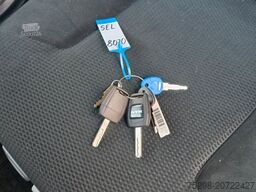 MAN TGL 12.220 4x2 BL / Ladebordwand