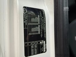 MAN TGS 26.320 Koffer Stuuras AHK 2500KG LBW 580.34...