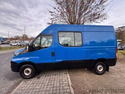 IVECO Daily Kasten 35S18 /6 Sitze/ 3.0L / 3,5T Anh.