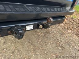 IVECO Daily Kasten 35S18 /6 Sitze/ 3.0L / 3,5T Anh.