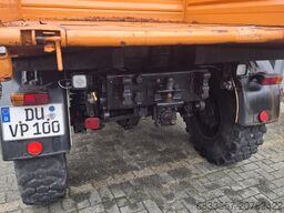 Mercedes-Benz Unimog U