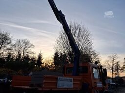 Mercedes-Benz Unimog U