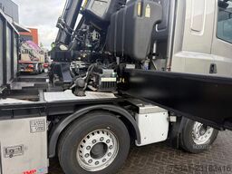 DAF CF 510 8x2 FASSI F 990 RA.2.28 XHE + JIB