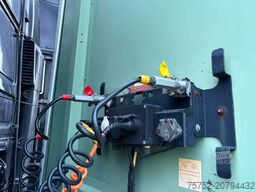 Pacton 2AS City 12.6M Dhollandia Laadklep 2500KG Stuur...