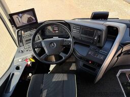 Mercedes-Benz Tourismo