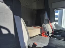 Renault D WIDE SERIE 280 PK P 4x2 - 09-BNZ-8 - TACHO V2...