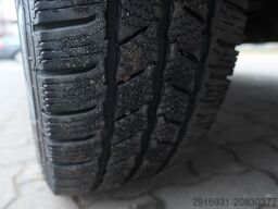 VOLKSWAGEN T5 Transporter Kasten lang 4Motion/Klima/FN: A28