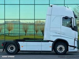 VOLVO FH 13.460 I-PARK COOL 2X TANKS SUPER CONDITION 2