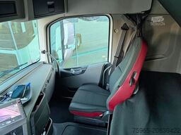 VOLVO FH 13.460 I-PARK COOL 2X TANKS SUPER CONDITION 2
