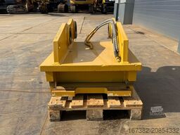 Caterpillar 352 Quick Coupler