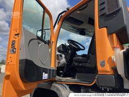 Mercedes-Benz Unimog U 530