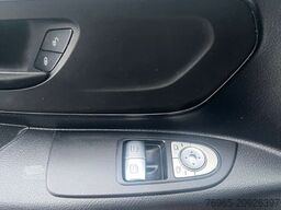 MERCEDES-BENZ Vito 110 LANG 6G KLIMA TEMPOMAT 2-SITZE SCHRÄNKE