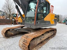 VOLVO EC 220EL