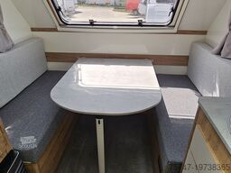 Wohnwagen N-Cross 4 Family