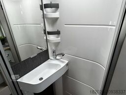 HYMER/ERIBA Tramp S 585 (32) SAT+TV, 170 PS