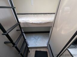 BÜRSTNER Campeo TD 676 G UVP 94.850 ¤