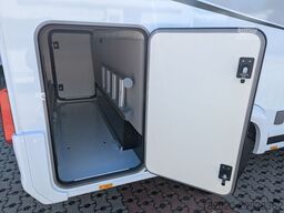 BÜRSTNER Campeo TD 676 G UVP 94.850 ¤