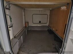 HYMER/ERIBA B 694 G/Festbett+Hubbett/Klima/Solar/Bar-Version