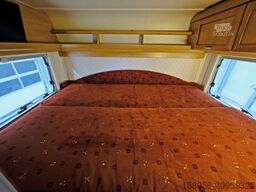 HYMER/ERIBA B 694 G/Festbett+Hubbett/Klima/Solar/Bar-Version