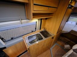 PÖSSL Roadcruiser-Automatik-Einzelbetten-Anhänerkupplu