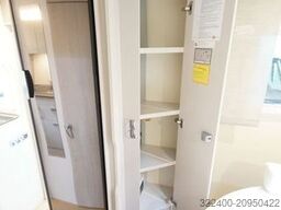 BÜRSTNER Lineo T 700 AUTOMATIK