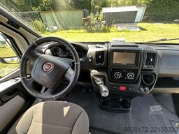 Frankia A 740 Plus, Luxusreisemobil für Paare