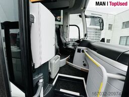 MAN Top* Lions Coach R07-8697