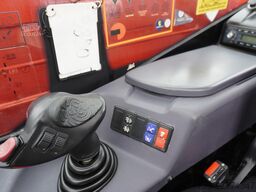 Manitou MT 730 H/ 7 m reach/ 3 t / height 190 cm
