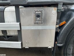 DAF FAD 85 CF 410 8x4 Hiab 24 Tonmeter laadkraan