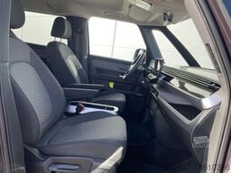 VOLKSWAGEN z KW Fahrwerk LM Felgen KLIMA PDC ACC DAB