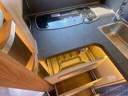 KNAUS Sky Wave 700 MEG 4,4t, 160PS, 5-Sitze + Hundebox