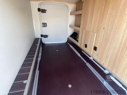 KNAUS Sky Wave 700 MEG 4,4t, 160PS, 5-Sitze + Hundebox