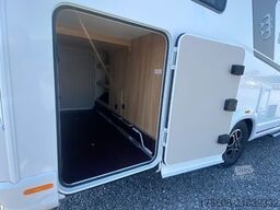 KNAUS Sky Wave 700 MEG 4,4t, 160PS, 5-Sitze + Hundebox