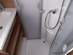 WEINSBERG CaraHome 650 MEG, Isofix, Care-Drive, Arktis uvm