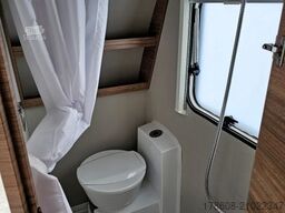 WEINSBERG CaraOne 500 FDK Mj. 26, 1,7to, Garagentür, uvm