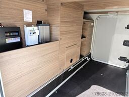 KNAUS Van TI 640 MEG Vansation, L-Sitzgruppe, F-Träger