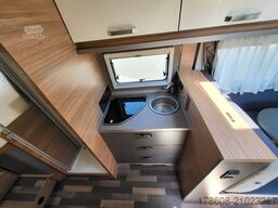 WEINSBERG CaraCore 700 MEG, 180PS, Auto, Solar, Alarm TV